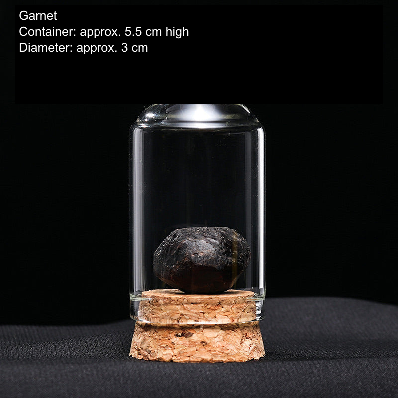 Actual mineral display SKU; English source material and container dimensions, physical specimen unchanged
