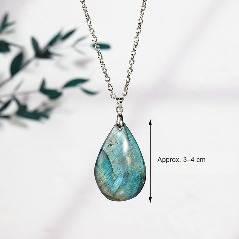 Exact selected product photograph with equivalent English caption