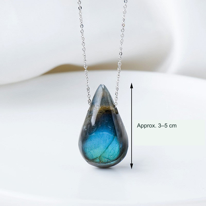 Exact selected product photograph with equivalent English caption