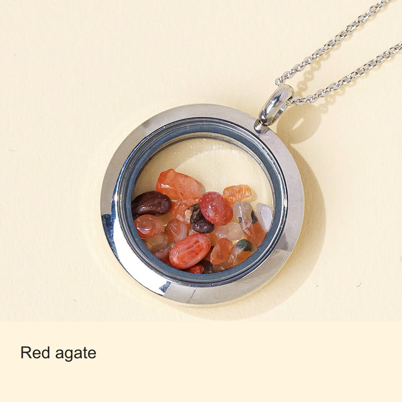 Original stone-filled circular pendant photo with equivalent English label; real contents, frame and chain unchanged