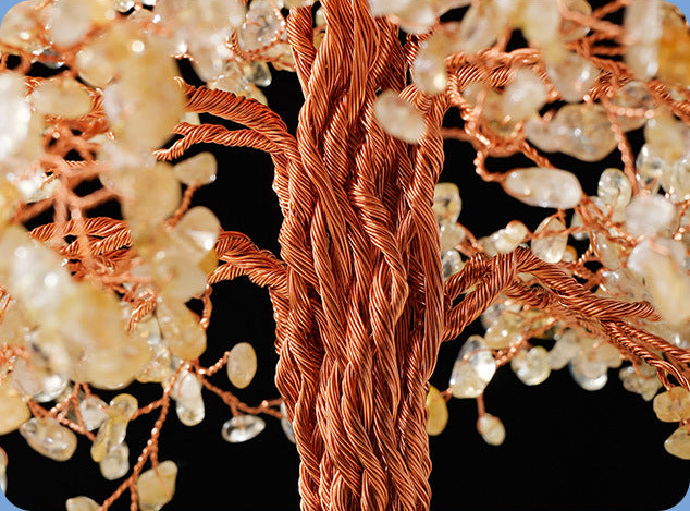 Yellow Crystal glass treasure-bowl tree — actual trunk detail.png